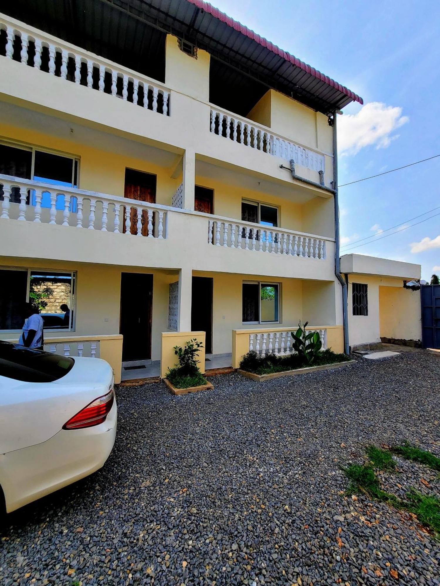 Casuarina Lounge Hotell Malindi Eksteriør bilde