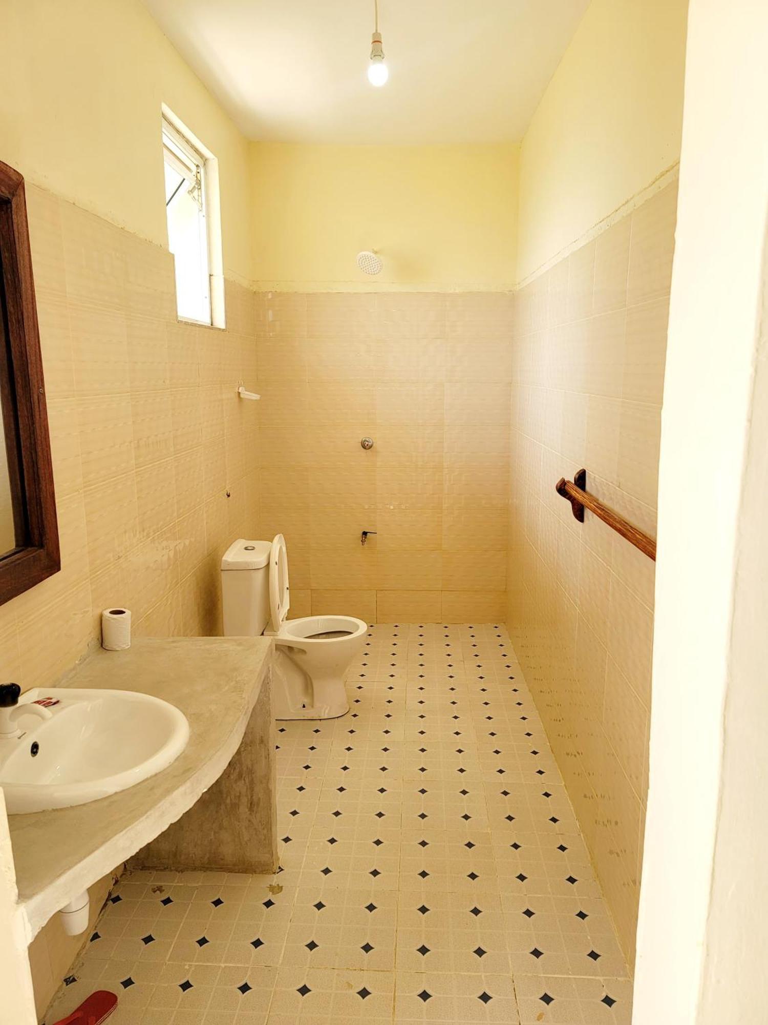 Casuarina Lounge Hotell Malindi Eksteriør bilde