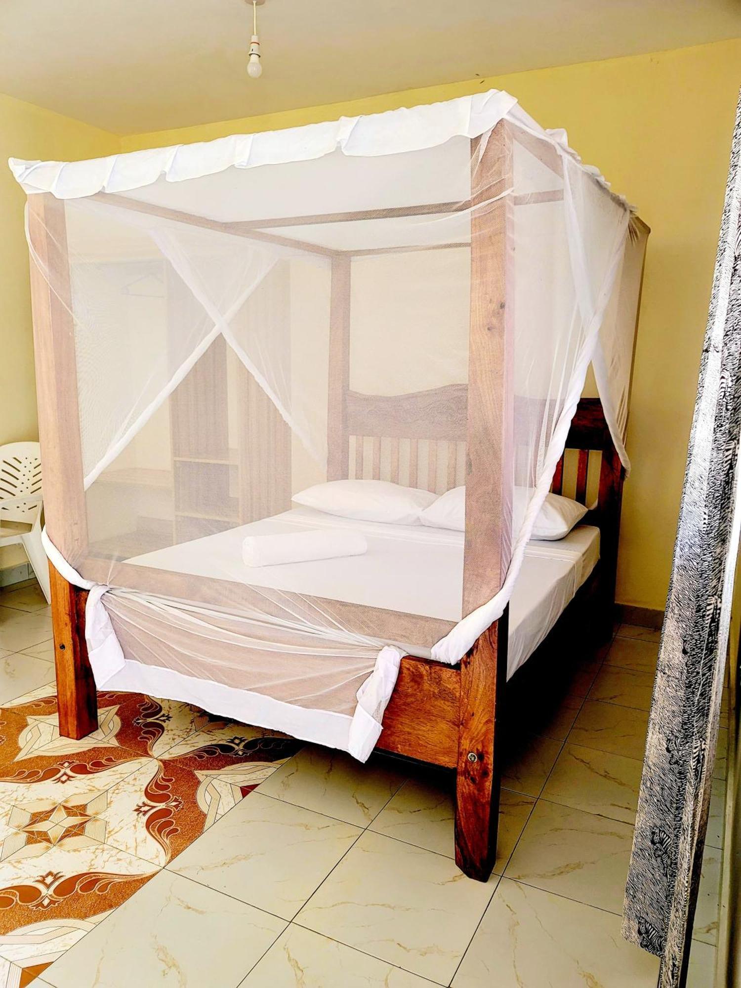 Casuarina Lounge Hotell Malindi Eksteriør bilde